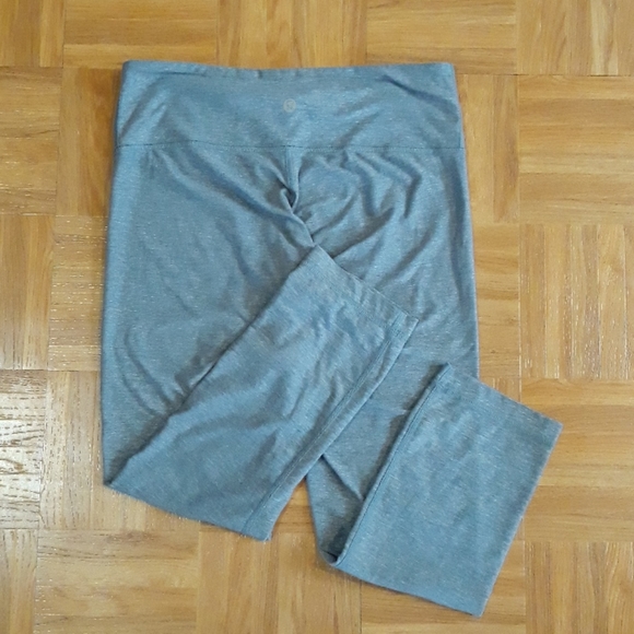 Lululemon Long Leggings - Picture 5 of 9